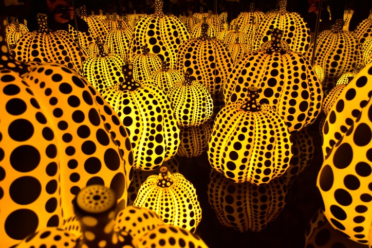 Yayoi Kusama, All the Eternal Love I Have for the Pumpkins, 2016 r. / fot. Amaury Laporte