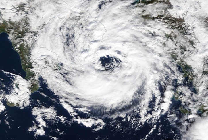 Zdjęcie cyklonu Numa/ fot. NASA AQUA Terra/MODIS