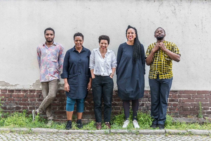 Kuratorzy 10. edycji Berlin Biennale: Thiago de Paula Souza, Gabi Ngcobo, Nomaduma Rosa Masilela, Yvette Mutumba, Moses Serubiri, fot. F. Anthea Schaap