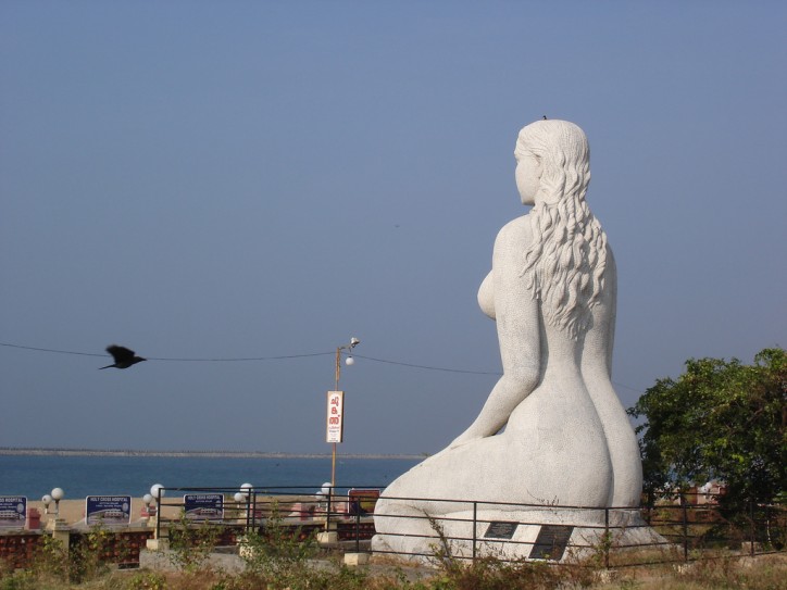 Naga syrena na plaży w Kollam, fot. Rajeev Nair CC BY 2.0
