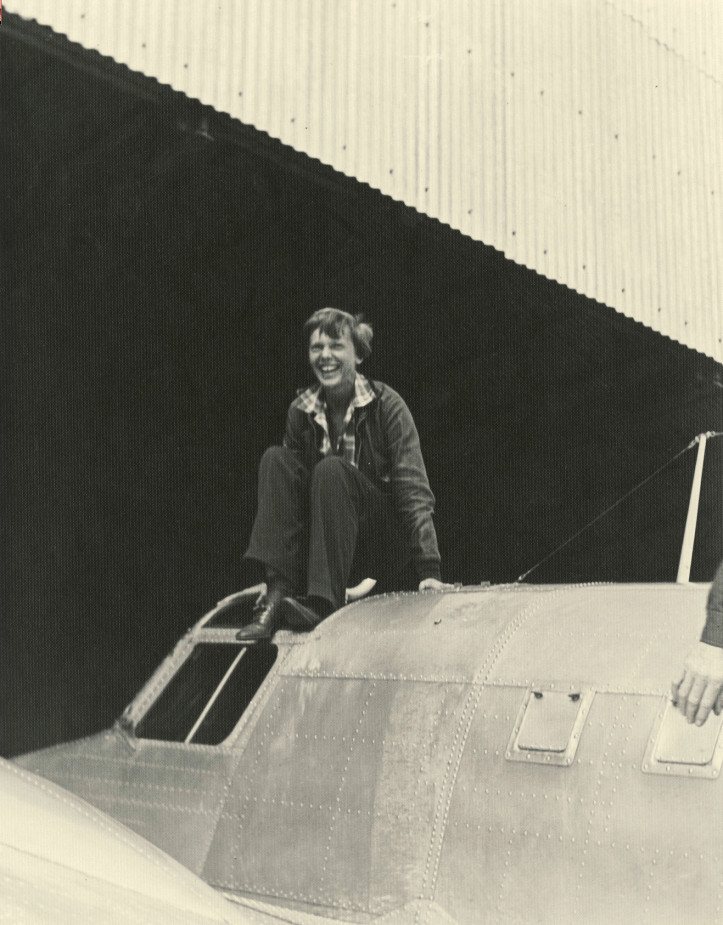 Amelia Earhart 29 czerwca 1937 r., na trzy dni przed zaginięciem podczas próby lotu dookoła świata