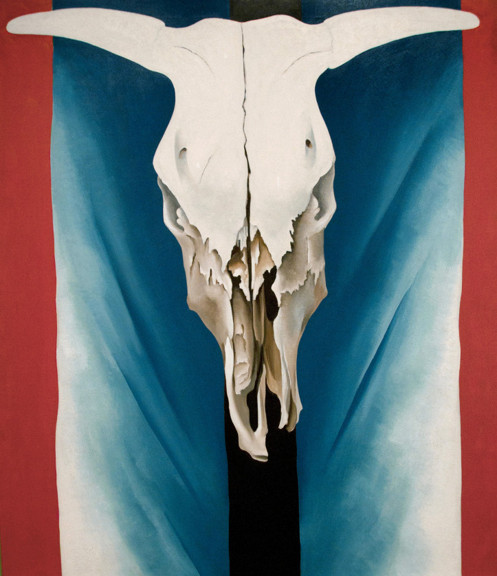 “Cow’s Skull: Red, White, and Blue”, 1952, Metropolitan Museum of Art in New York. Photo by Peter Horree/Alamy Stock Photo