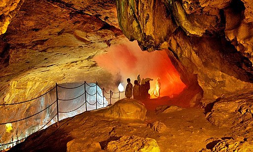 Zugarramurdi cave. Photo by Mariesaraphy/Wikimedia Commons (CC BY-SA 4.0)