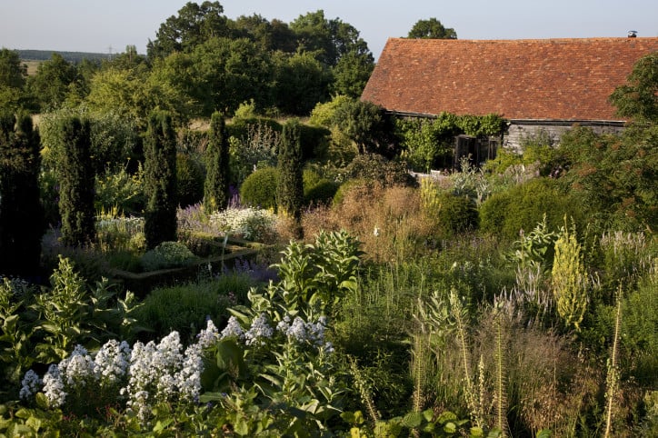 The Barn Garden. Photo by Andrew Lawson