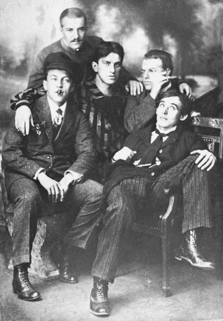Russian Futurist poets (from left): B. Liwszyc, N. Burluk, W. Majakowski, D. Burluk, A. Kruczonych, 1913