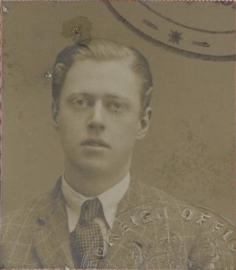 Robert Byron, 1923 r./Wikimedia Commons (domena publiczna)