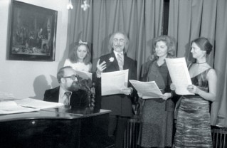 Dali rewizytuje Pendereckich, 1976