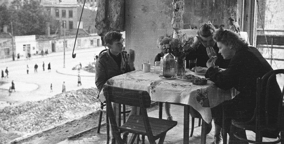 Three Poems on the Warsaw Uprising
